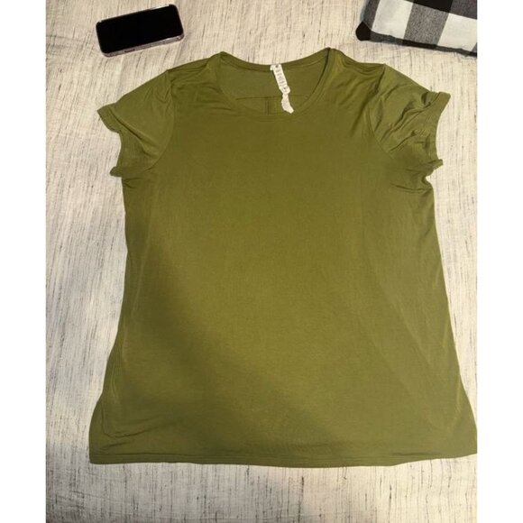 lululemon Green Short Sleeve Back Slit T-Shirt Size 10 - Picture 1 of 3